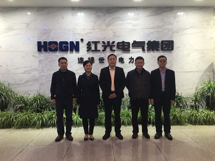 温州市质量手艺监视局局长朱云华一行莅临百乐博考察